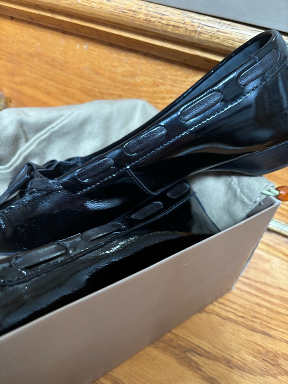 Born Crown Black Bow Patent Leather Driving Loafers - Picture 6 of 9